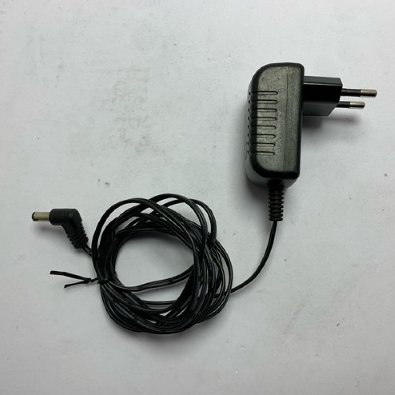 ΤΡΟΦΟΔΟΤΙΚΟ E-TEK ZDM096050EU-C 9.6V ΒΥΣΜΑ: 5.5x2.1mm