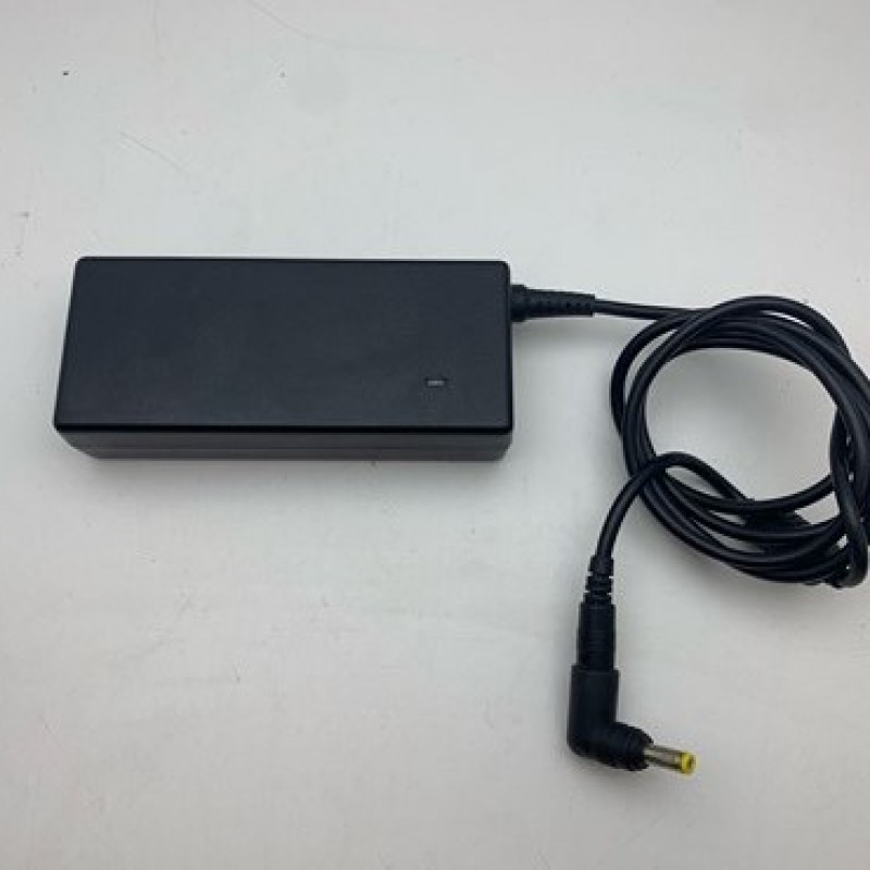 ΤΡΟΦΟΔΟΤΙΚΟ UNIVERSAL AC ADAPTER AU06-90 15V Βυσμα: 5.5x2.5mm