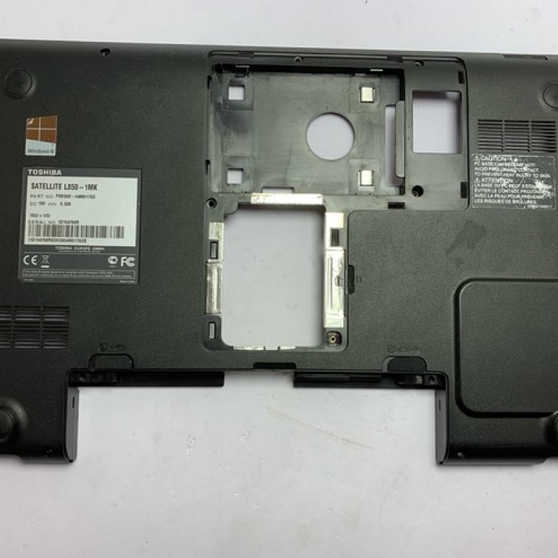 Κάτω κάλυμμα βάσης laptop Toshiba 13N0-ZWA1K01