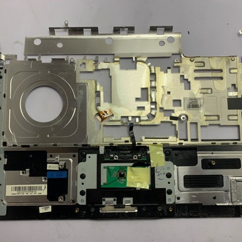 PALMREST AND TOUCHPAD CASE 446508-001 FROM HP PAVILION DV 6500