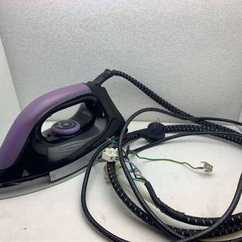 STEAM IRON WITH STEAM GENERATOR AND POWER CORDS FROM STRIROPLUS SP1079 N ICEGLIDE