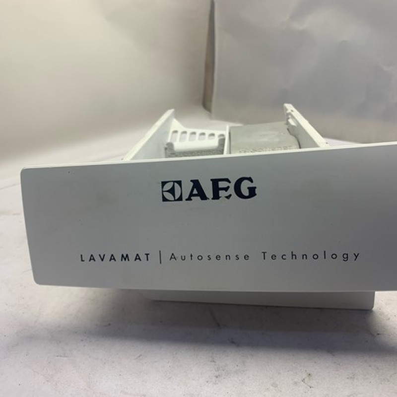 Σαπουνοθήκη με μετώπη πλυντηρίου Aeg L68070FL