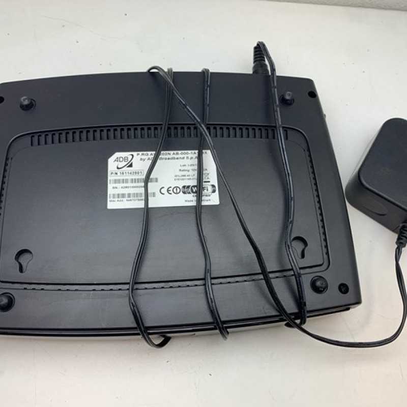 Modem Router ADB BROADBAND AV4202N AB-000-1A1-BX