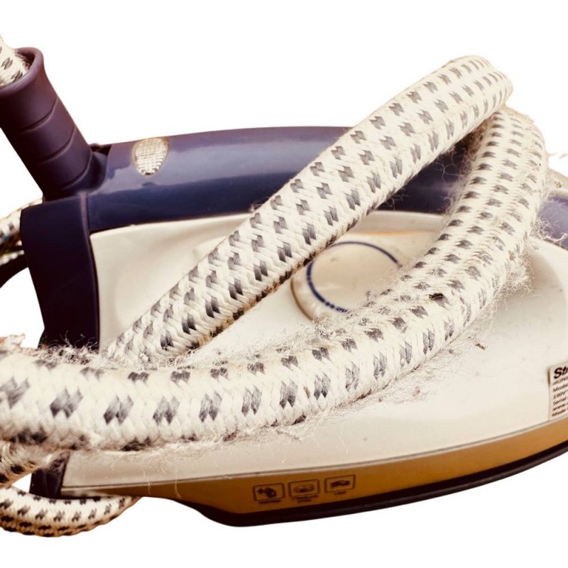 Σίδερο πλήρες ατμοσυστήματος Stiroplus SP1011