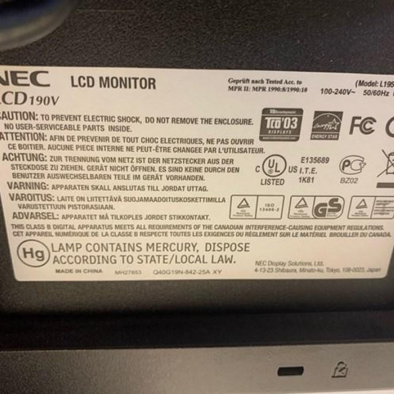 Οθόνη υπολογιστή 22'' NEC LCD 190V L195GY